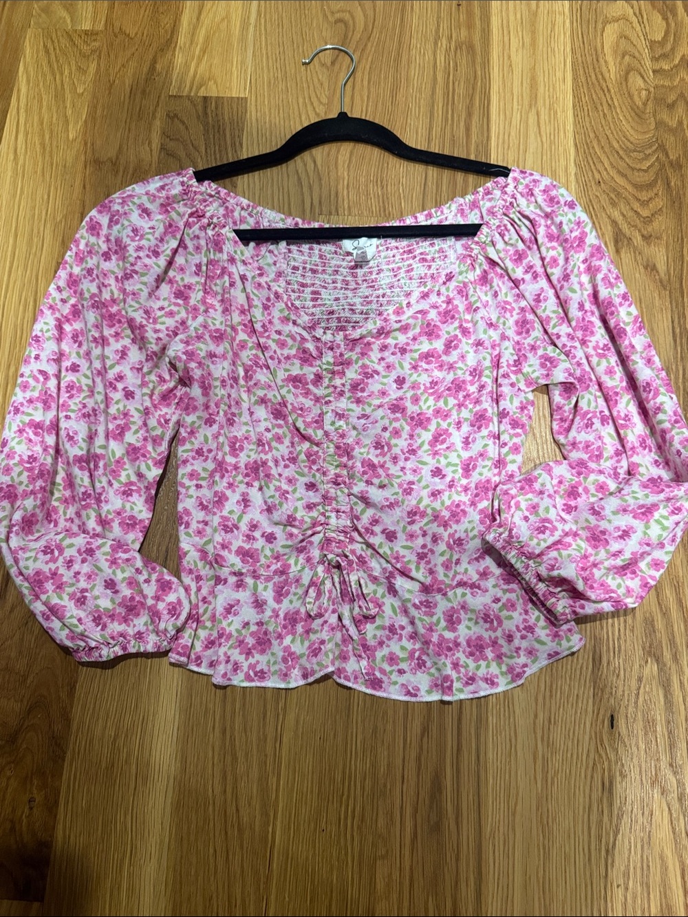 Floral Top - Picture 3 of 3